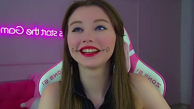 Snapshot of KeiraAsti chatting on 25, 11, 2025 KeiraAsti online show from 25, 11, 2025