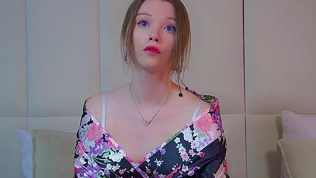 Snapshot of KeiraAsti chatting on 15, 3, 2026 KeiraAsti online show from 15, 3, 2026