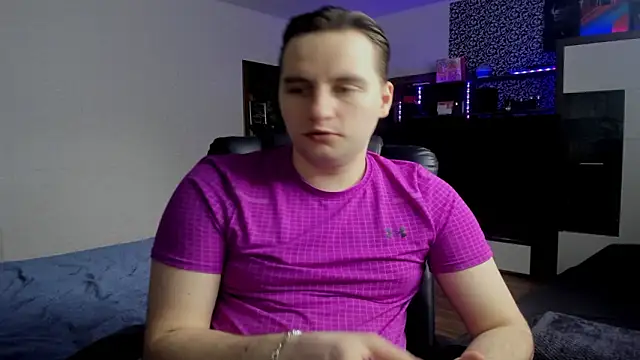 Snapshot of romiosabrino chatting on 7, 3, 2026 romiosabrino online show from 7, 3, 2026