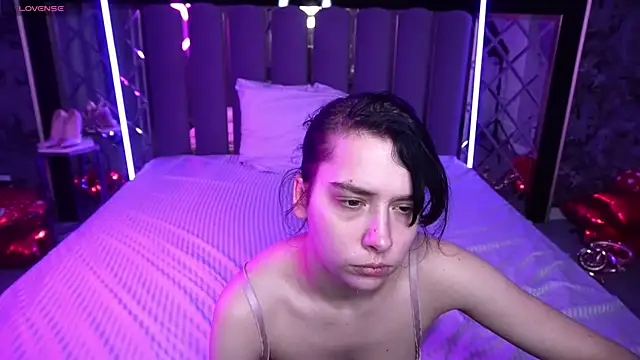 LiviaShy online show from 18, 2, 2026