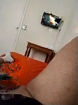 Snapshot of 4pulgadas chatting on 4, 11, 2025 4pulgadas online show from 4, 11, 2025