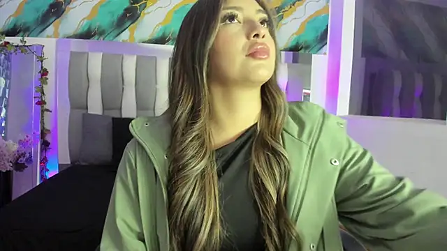 Adaara Rey online show from 2, 12, 2025