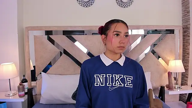 ximena vasquez8 online show from 14, 3, 2026