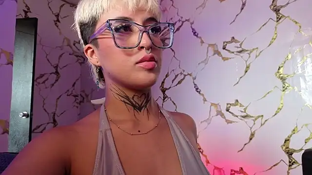 Snapshot of Rebeka-baker chatting on 28, 3, 2026 Rebeka-baker online show from 28, 3, 2026