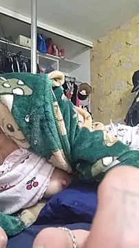 Snapshot of Tannedtattooed69 chatting on 7, 1, 2026 Tannedtattooed69 online show from 7, 1, 2026