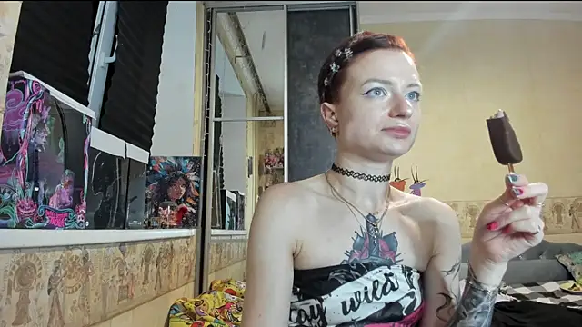 Snapshot of WatsonMi chatting on 4, 6, 2026 WatsonMi online show from 4, 6, 2026