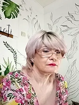 Snapshot of Catty_Lady chatting on 16, 5, 2026 Catty Lady online show from 16, 5, 2026