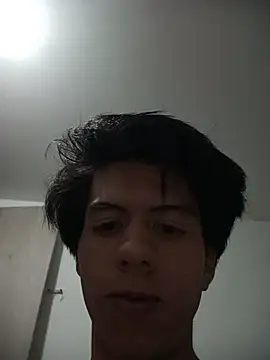 Snapshot of Friqui_Sex chatting on 4, 11, 2025 Friqui Sex online show from 4, 11, 2025