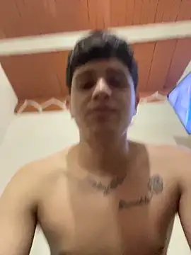 Snapshot of Themasterhades_777 chatting on 15, 4, 2026 Themasterhades 777 online show from 15, 4, 2026