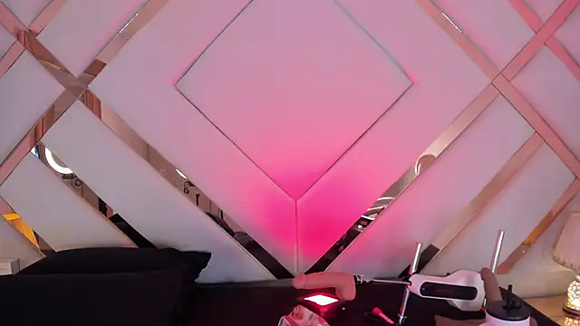 Mariee rosee online show from 19, 10, 2025