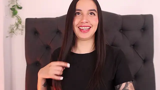 Snapshot of kaylee_lee chatting on 5, 3, 2026 kaylee lee online show from 5, 3, 2026