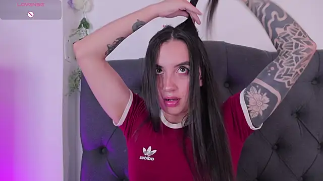 Snapshot of kaylee_lee chatting on 9, 4, 2026 kaylee lee online show from 9, 4, 2026