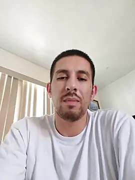 Snapshot of himNIGuys chatting on 20, 3, 2026 himNIGuys online show from 20, 3, 2026