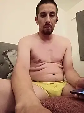Snapshot of himNIGuys chatting on 11, 6, 2026 himNIGuys online show from 11, 6, 2026