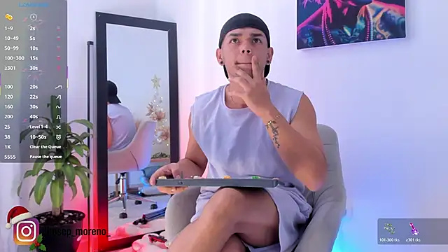 jhosepMoreno online show from 4, 12, 2025