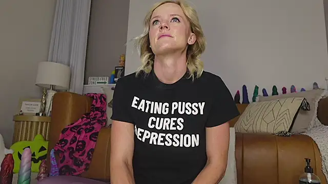 Snapshot of Taylorlove303 chatting on 24, 10, 2025 Taylorlove303 online show from 24, 10, 2025