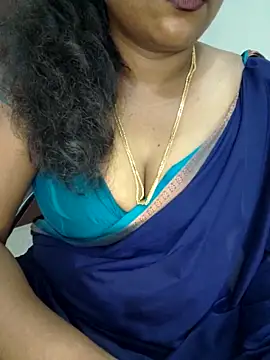 Snapshot of Anu_Reddy_10 chatting on 19, 9, 2025 Anu Reddy 10 online show from 19, 9, 2025