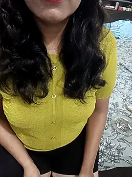 Snapshot of Anu_Reddy_10 chatting on 17, 10, 2025 Anu Reddy 10 online show from 17, 10, 2025