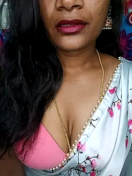 Snapshot of Anu_Reddy_10 chatting on 8, 11, 2025 Anu Reddy 10 online show from 8, 11, 2025