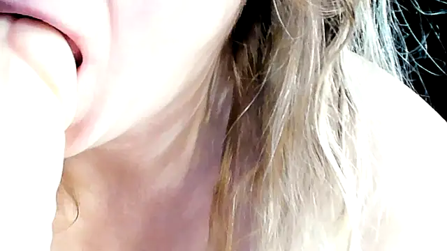 Naughty  Slave online show from 29, 9, 2025