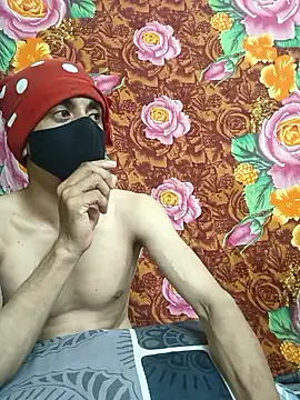 Seducing couple online show from 20, 10, 2025