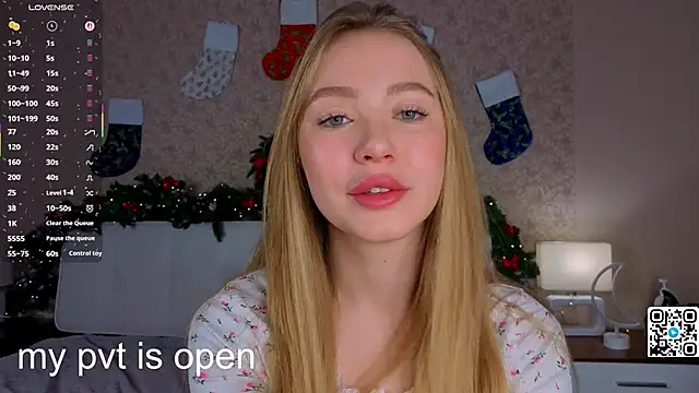 Snapshot of Anna_mileer chatting on 23, 12, 2025 Anna mileer online show from 23, 12, 2025