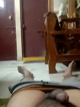 Snapshot of Dolly_raj chatting on 8, 9, 2025 Dolly raj online show from 8, 9, 2025