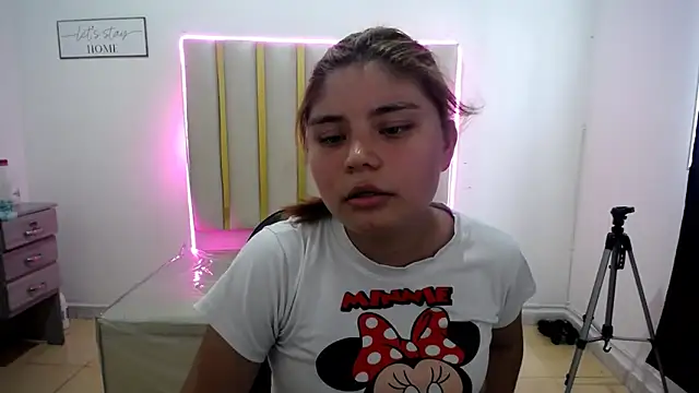 keilicita tonny 18 online show from 7, 10, 2025