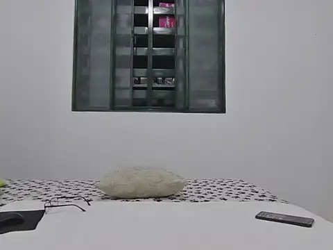 skinnylatino51 online show from 15, 10, 2025