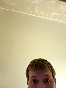 Snapshot of gazb90 chatting on 14, 10, 2025 gazb90 online show from 14, 10, 2025