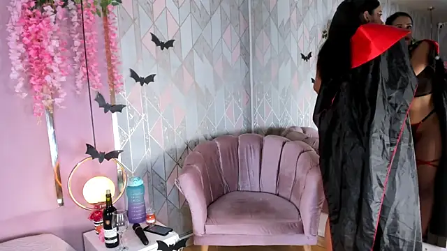 EmmaWilliam1 online show from 1, 11, 2025