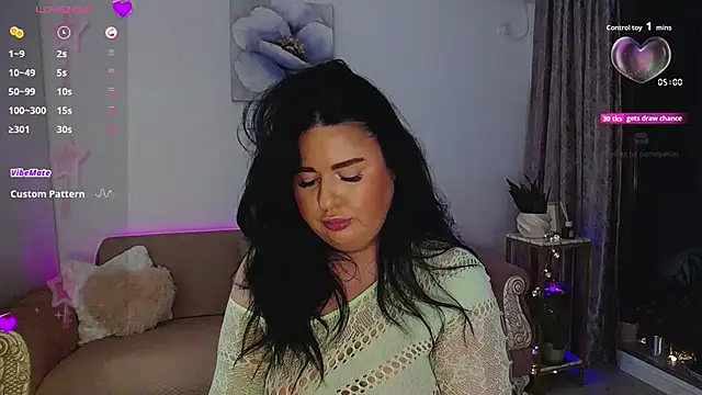 oliviathea online show from 8, 10, 2025