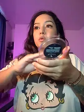 Abbyjoness21 online show from 20, 9, 2025