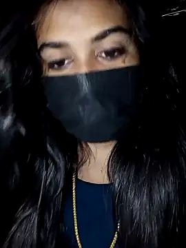 Snapshot of umairahaasan_1 chatting on 29, 10, 2025 umairahaasan 1 online show from 29, 10, 2025