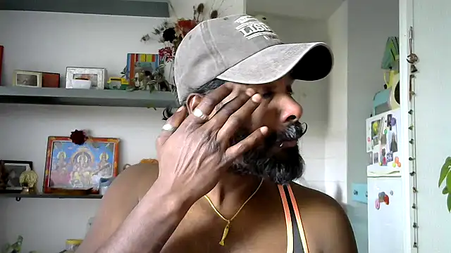 Snapshot of frenchblackc31 chatting on 8, 5, 2026 frenchblackc31 online show from 8, 5, 2026