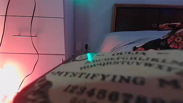 SatiroyNinfa online show from 1, 12, 2025