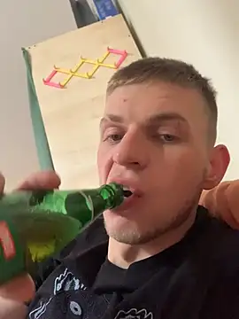 Snapshot of macho1347 chatting on 10, 3, 2026 macho1347 online show from 10, 3, 2026