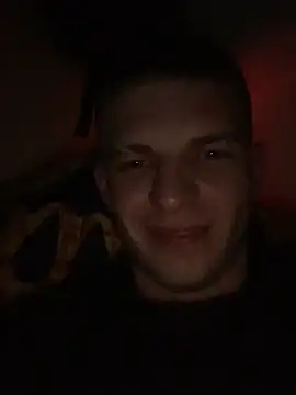 Snapshot of macho1347 chatting on 18, 3, 2026 macho1347 online show from 18, 3, 2026