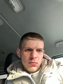 Snapshot of macho1347 chatting on 1, 4, 2026 macho1347 online show from 1, 4, 2026