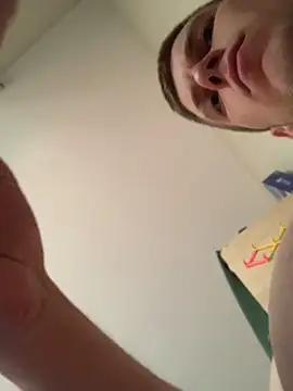 Snapshot of macho1347 chatting on 14, 4, 2026 macho1347 online show from 14, 4, 2026