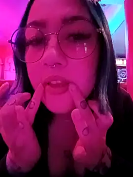 Dulcedeanis online show from 6, 4, 2026