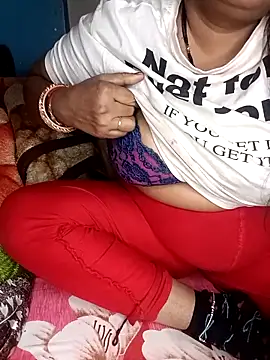 Snapshot of Heart-Kavya chatting on 14, 12, 2025 Heart-Kavya online show from 14, 12, 2025