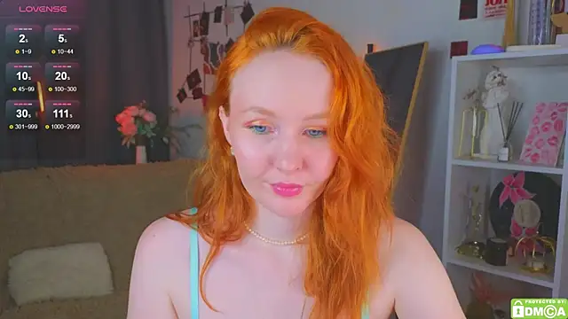 Snapshot of JoyceJones chatting on 29, 11, 2025 JoyceJones online show from 29, 11, 2025