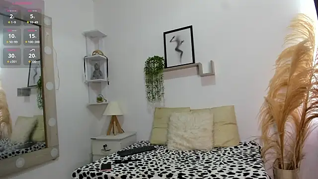 Snapshot of Samanta_Monroe chatting on 12, 10, 2025 Samanta Monroe online show from 12, 10, 2025
