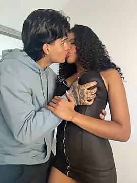 Snapshot of Rose-andres chatting on 25, 2, 2026 Rose-andres online show from 25, 2, 2026