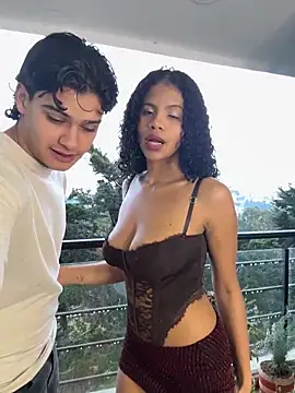 Snapshot of Rose-andres chatting on 12, 3, 2026 Rose-andres online show from 12, 3, 2026