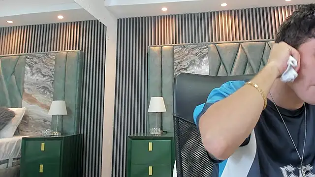 Michael blue online show from 24, 9, 2025