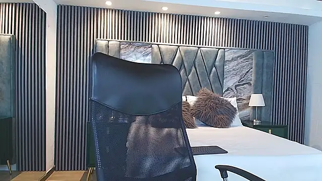 Michael blue online show from 12, 2, 2026