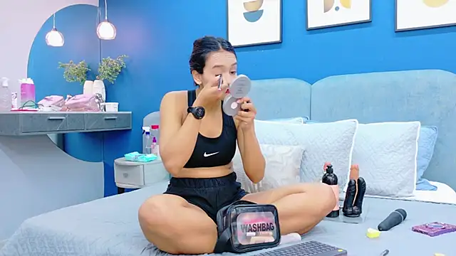 lixie peyton online show from 26, 11, 2025