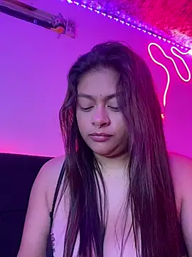 Snapshot of NattashaMore_0719 chatting on 23, 4, 2026 NattashaMore 0719 online show from 23, 4, 2026